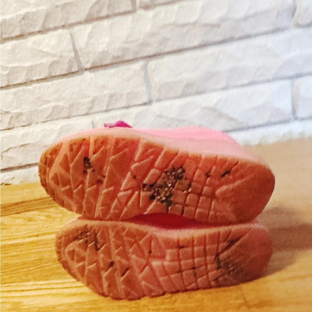 COPY - Skechers Unisex-Child Uno Ice Sneaker in Neon Pink - Picture 8 of 8